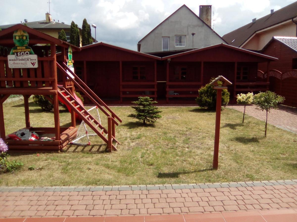 Domki Letniskowe Miedzyzdroje Exterior photo